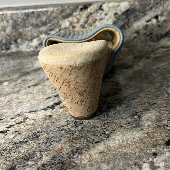 Reba wedge open toe and open heel sandals for women. Size 8 - Picture 4 of 11